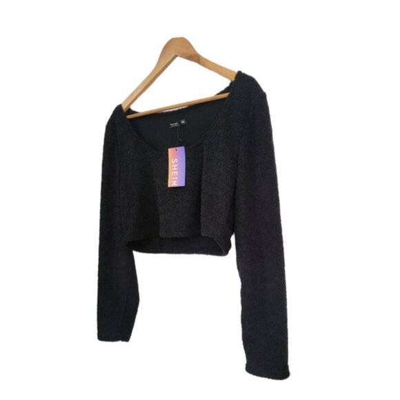 🌿Shein Curve Women's 3XL Black Fuzzy Longsleeve Crop Top Sweater - Picture 2 of 7